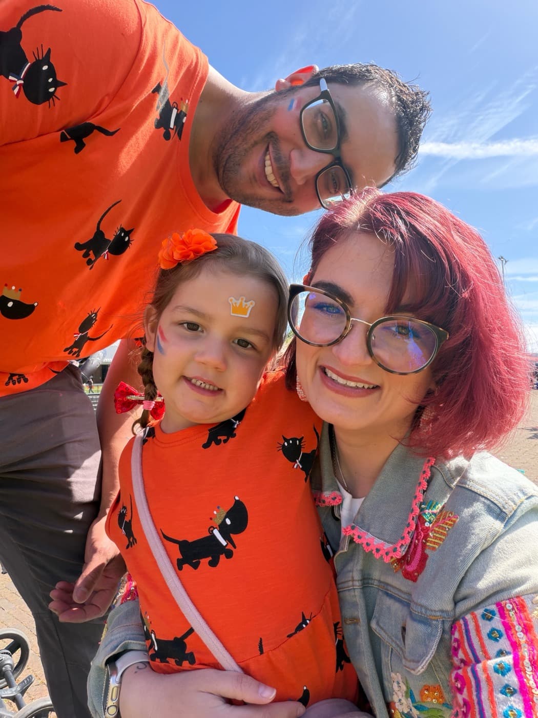 Jessica, Michel en Mia op Koningsdag