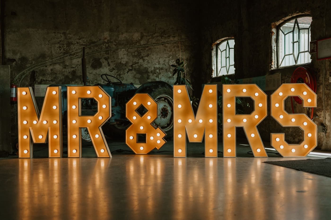 XL Lichtletters verhuur Events à la Jesz